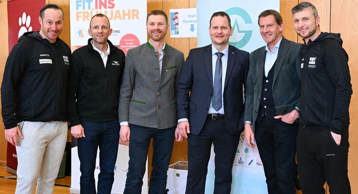 Freude bei der Eröffnung der Gesundheitsstraße: v.l. Manfred Pranger, GF Ferienregion Hohe Salve Stefan Astner, Bgm. Hannes Eder, Bgm. Itter Roman Thaler, Bgm. Hopfgarten Paul Sieberer und Reinfried Herbst